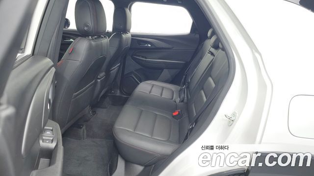 Chevrolet Korea Trailblazer 2022 — photo 17
