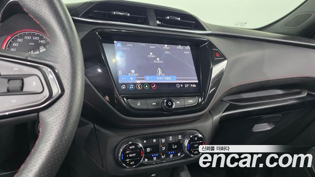Chevrolet Korea Trailblazer 2022 — photo 20