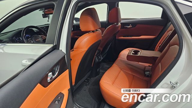 Kia K3 2022 — photo 11