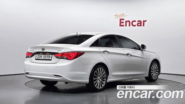 Hyundai Sonata 2013 — photo 2