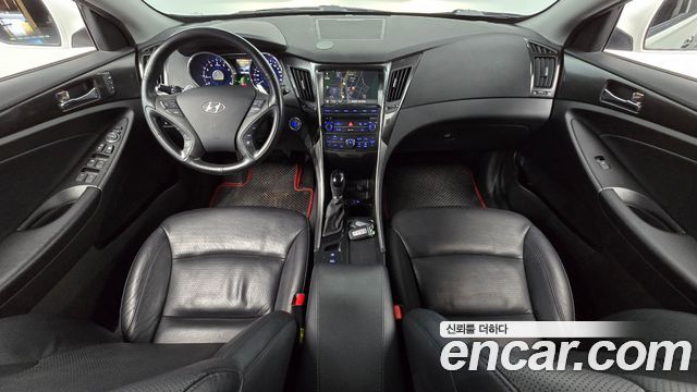 Hyundai Sonata 2013 — photo 10
