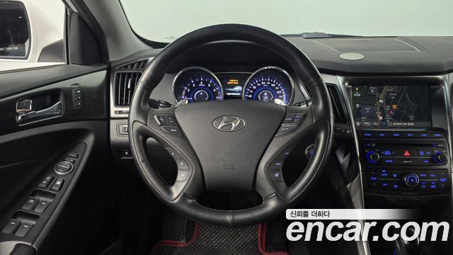 Hyundai Sonata 2013 — photo 19