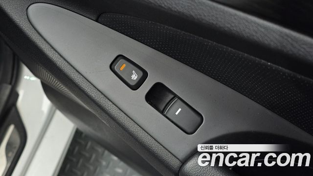 Hyundai Sonata 2013 — photo 28