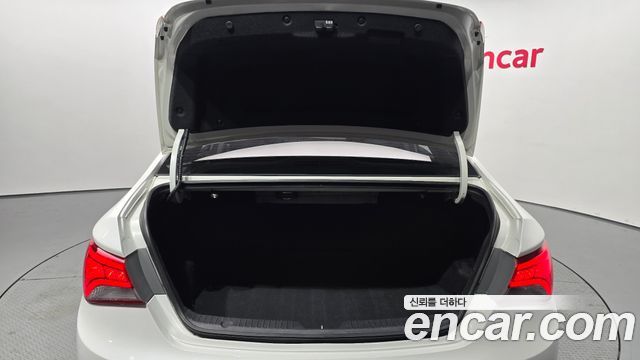 Hyundai Sonata 2013 — photo 30