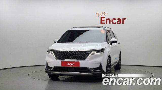 Kia Canival 2023 — photo 3