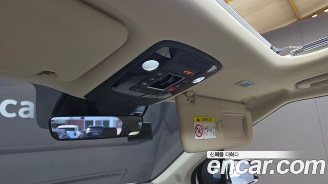 Kia Canival 2023 — photo 25
