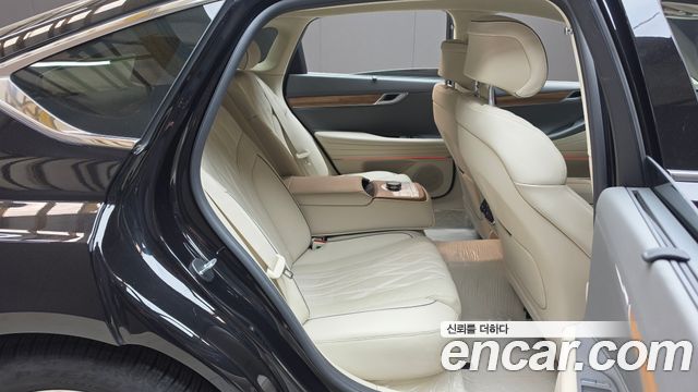 Genesis G80 2025 — photo 17