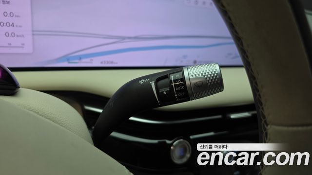 Genesis G80 2025 — photo 32