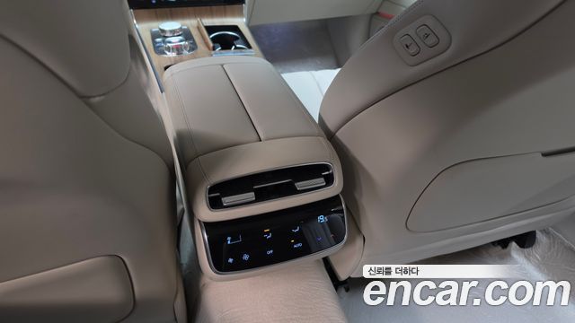 Genesis G80 2025 — photo 36
