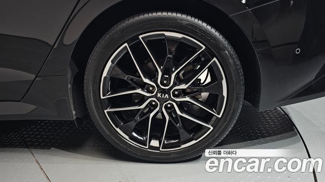 Kia K5 2021 — photo 7