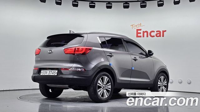 Kia Sportage 2015 — photo 2