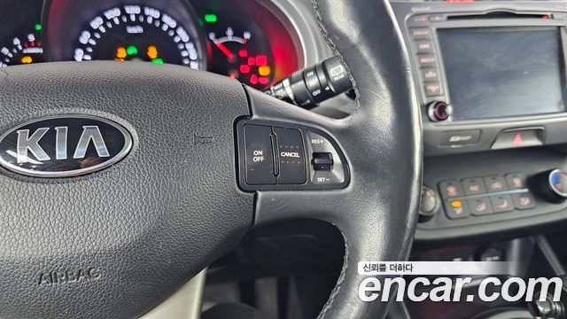Kia Sportage 2015 — photo 16