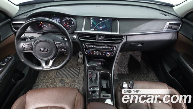 Kia K5 2016 — photo 10