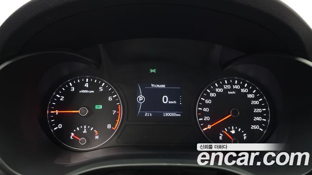 Kia K5 2016 — photo 11