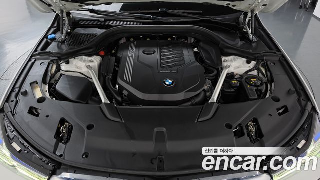 BMW Gran Turismo 2023 — photo 6