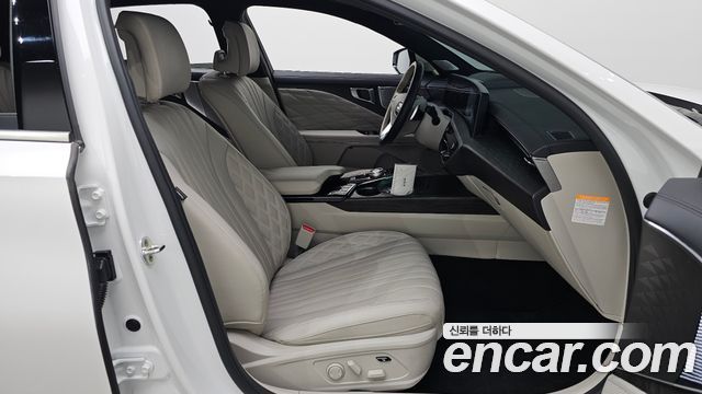 Kia K8 2023 — photo 17