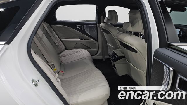 Kia K8 2023 — photo 18