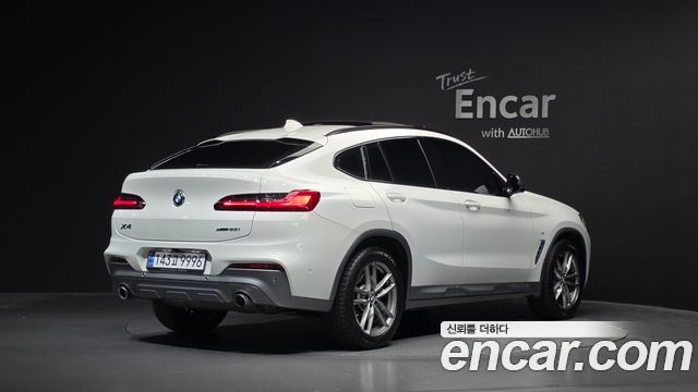 BMW X4 2021 — photo 2