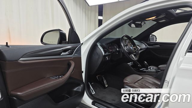 BMW X4 2021 — photo 13