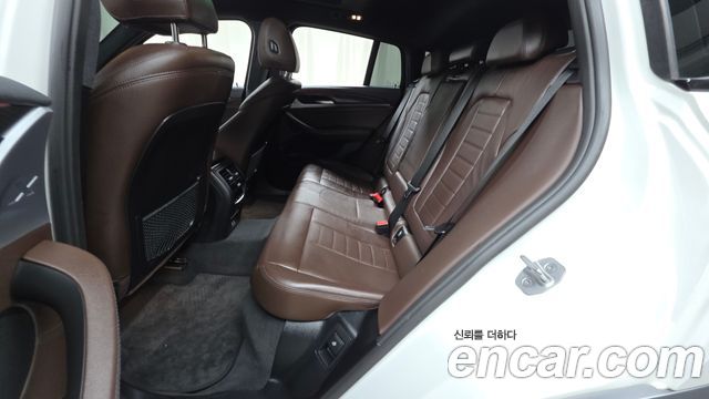 BMW X4 2021 — photo 18