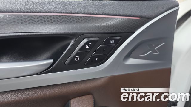 BMW X4 2021 — photo 24