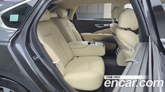 Kia K9 2022 — photo 12