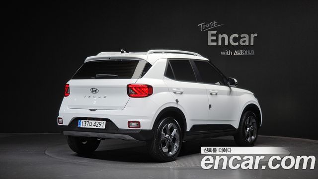 Hyundai Venue 2025 — photo 2