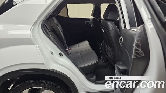 Hyundai Venue 2025 — photo 17