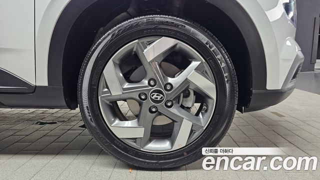Hyundai Venue 2025 — photo 7