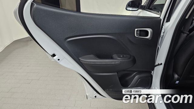 Hyundai Venue 2025 — photo 15