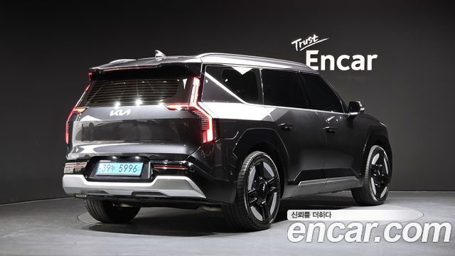 Kia EV9 2024 — photo 2