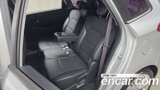 Kia Carens 2015 — photo 18