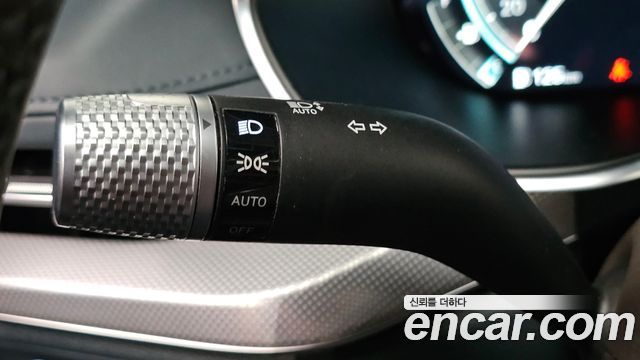 Genesis G80 2024 — photo 31