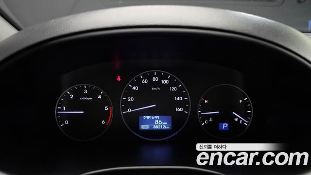 Hyundai Starex 2020 — photo 11
