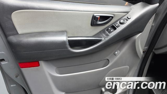 Hyundai Starex 2020 — photo 14
