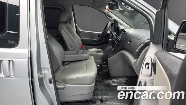Hyundai Starex 2020 — photo 16
