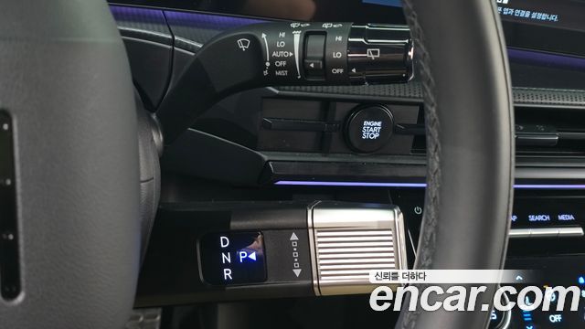 Hyundai Santafe 2024 — photo 12