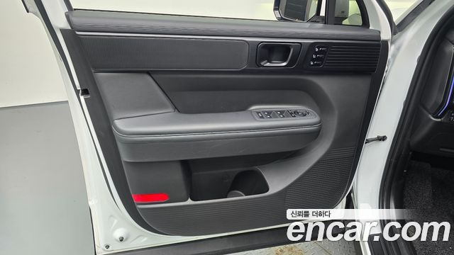Hyundai Santafe 2024 — photo 14