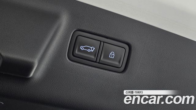 Hyundai Santafe 2024 — photo 30