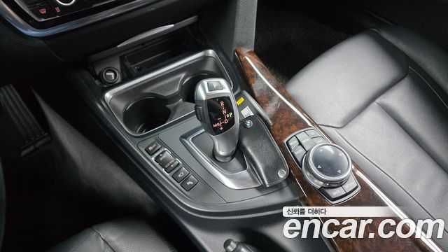 BMW 4-Series 2015 — photo 12