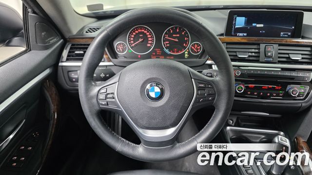 BMW 4-Series 2015 — photo 20