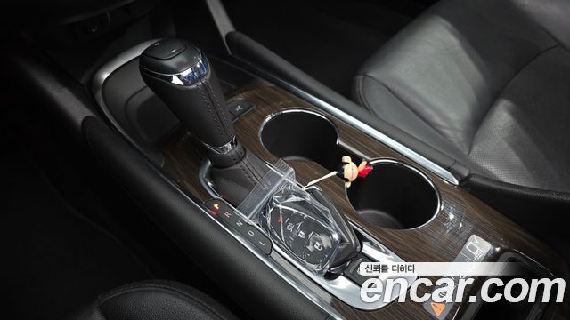 Chevrolet Korea Malibu 2018 — photo 12