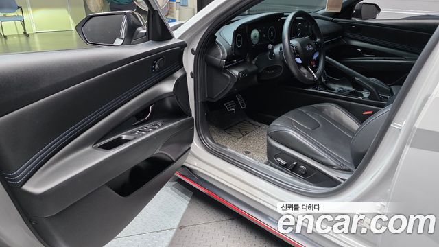 Hyundai AVANTE 2023 — photo 13