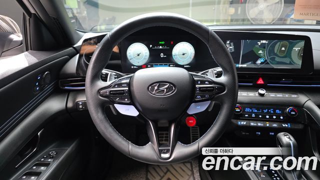 Hyundai AVANTE 2023 — photo 19