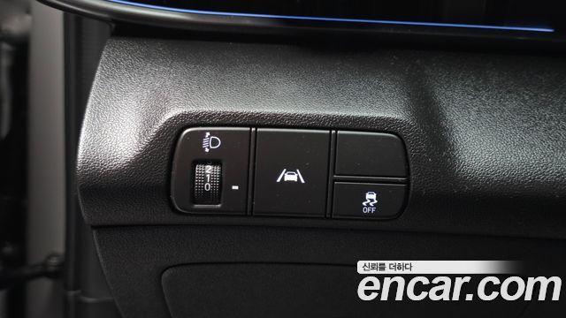 Hyundai AVANTE 2023 — photo 26