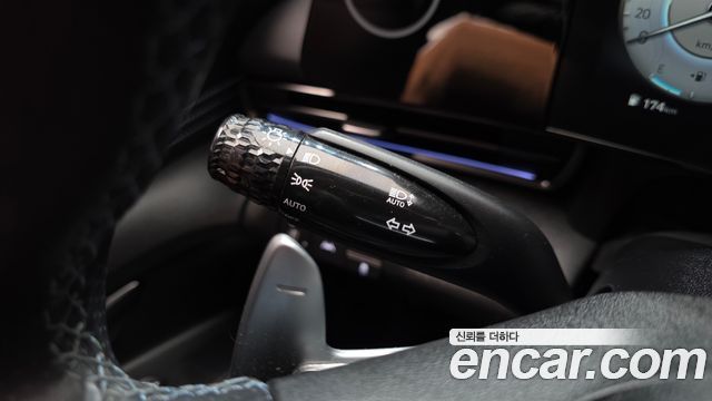 Hyundai AVANTE 2023 — photo 27