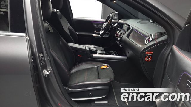 Mercedes-Benz EQA 2022 — photo 17