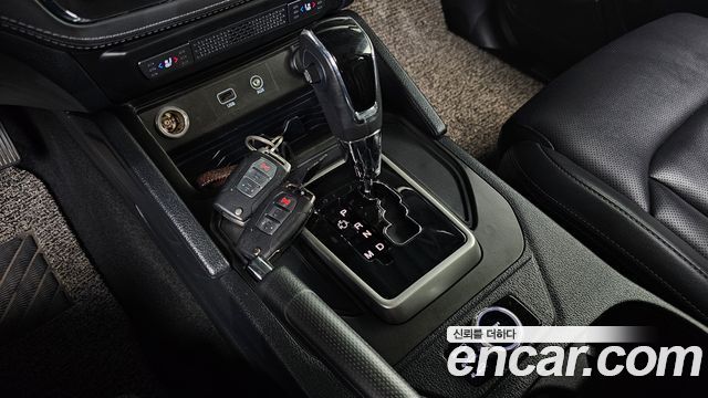 KG Mobility Rexton 2018 — photo 12