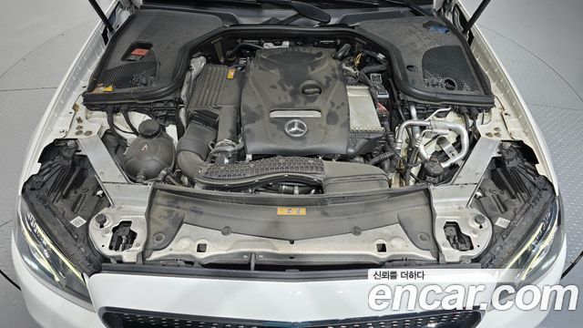 Mercedes-Benz E-Class 2019 — photo 6