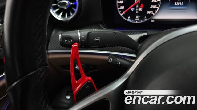 Mercedes-Benz E-Class 2019 — photo 28
